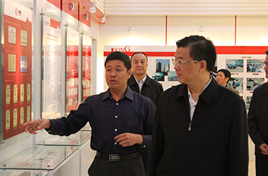 福建省委常委、省紀委書記倪岳峰調(diào)研虹潤公司